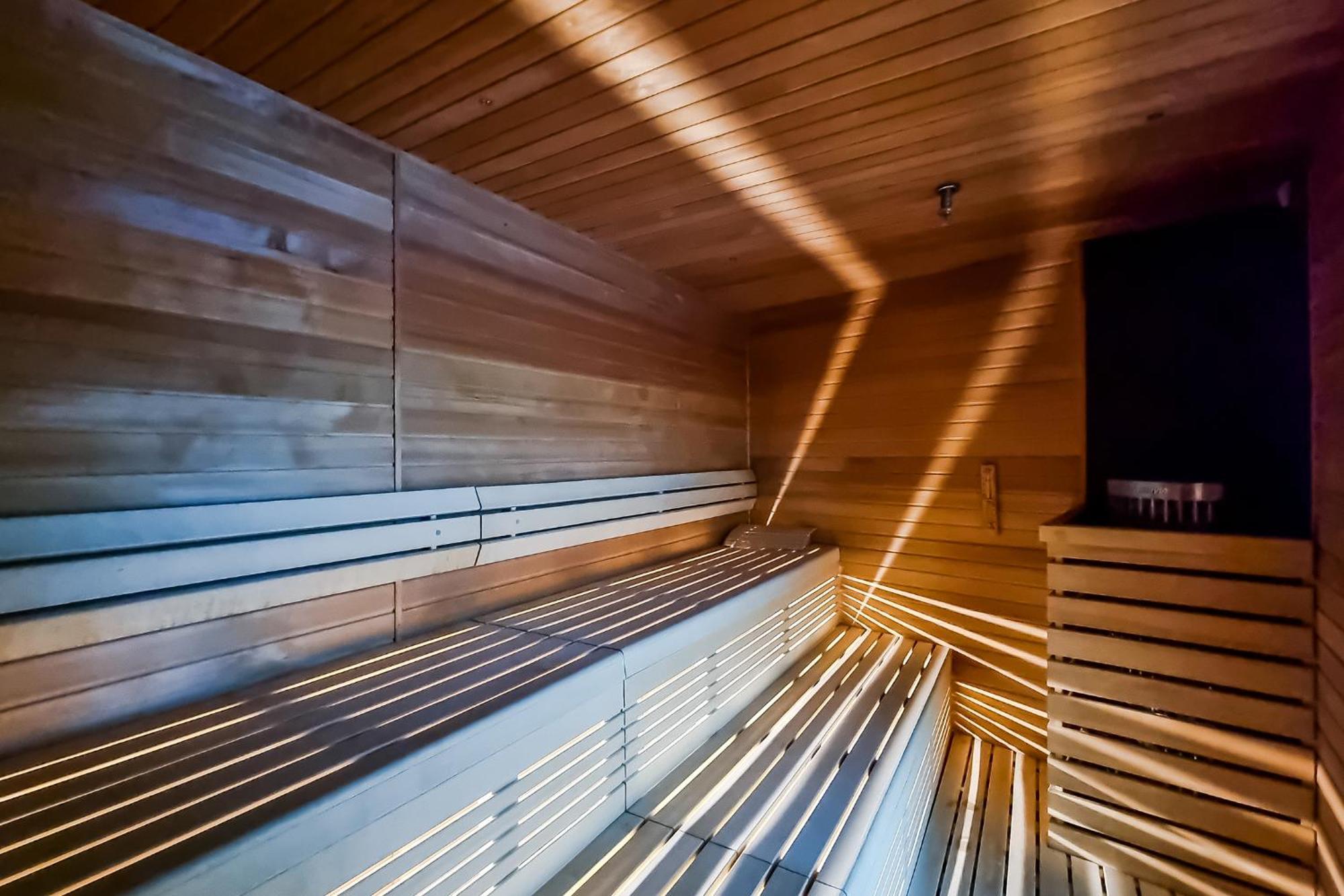Apartment Hanza Tower No. 533 - 5th Floor, Balcony, Swimming Pool Stettin