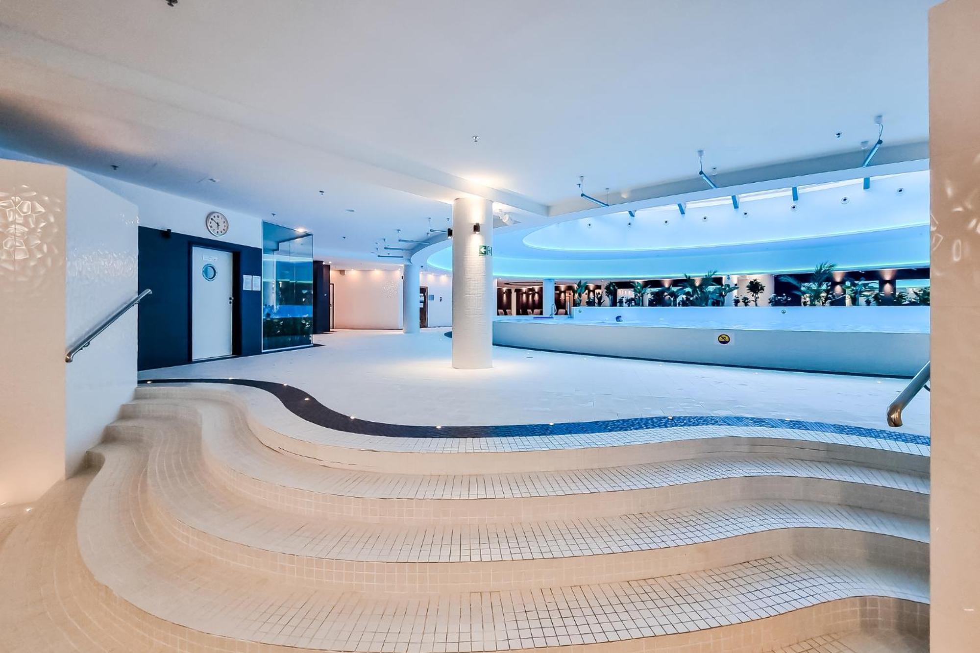 Hanza Tower No. 533 - 5th Floor, Balcony, Swimming Pool *