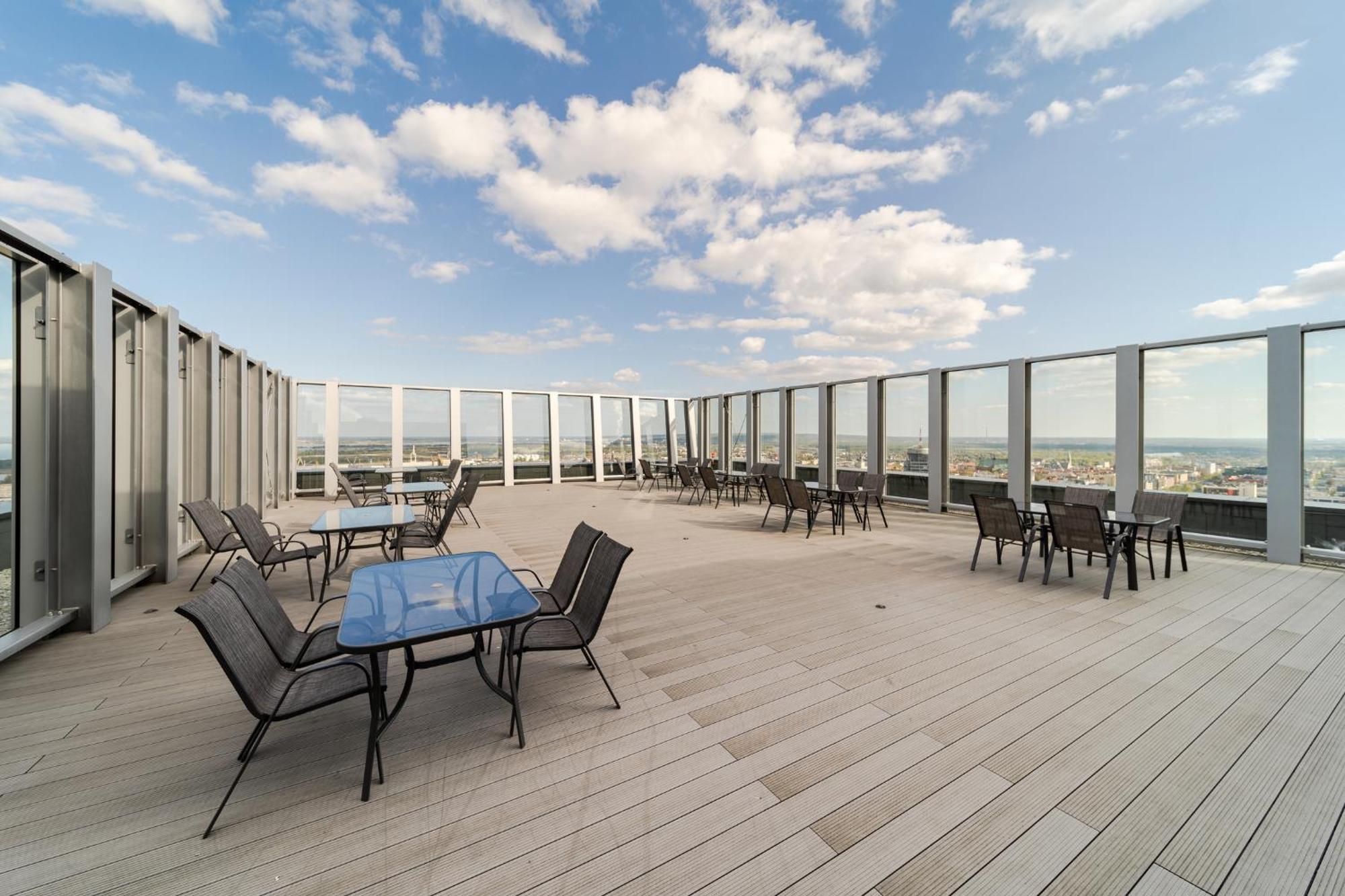 Hanza Tower No. 533 - 5th Floor, Balcony, Swimming Pool Stettin
