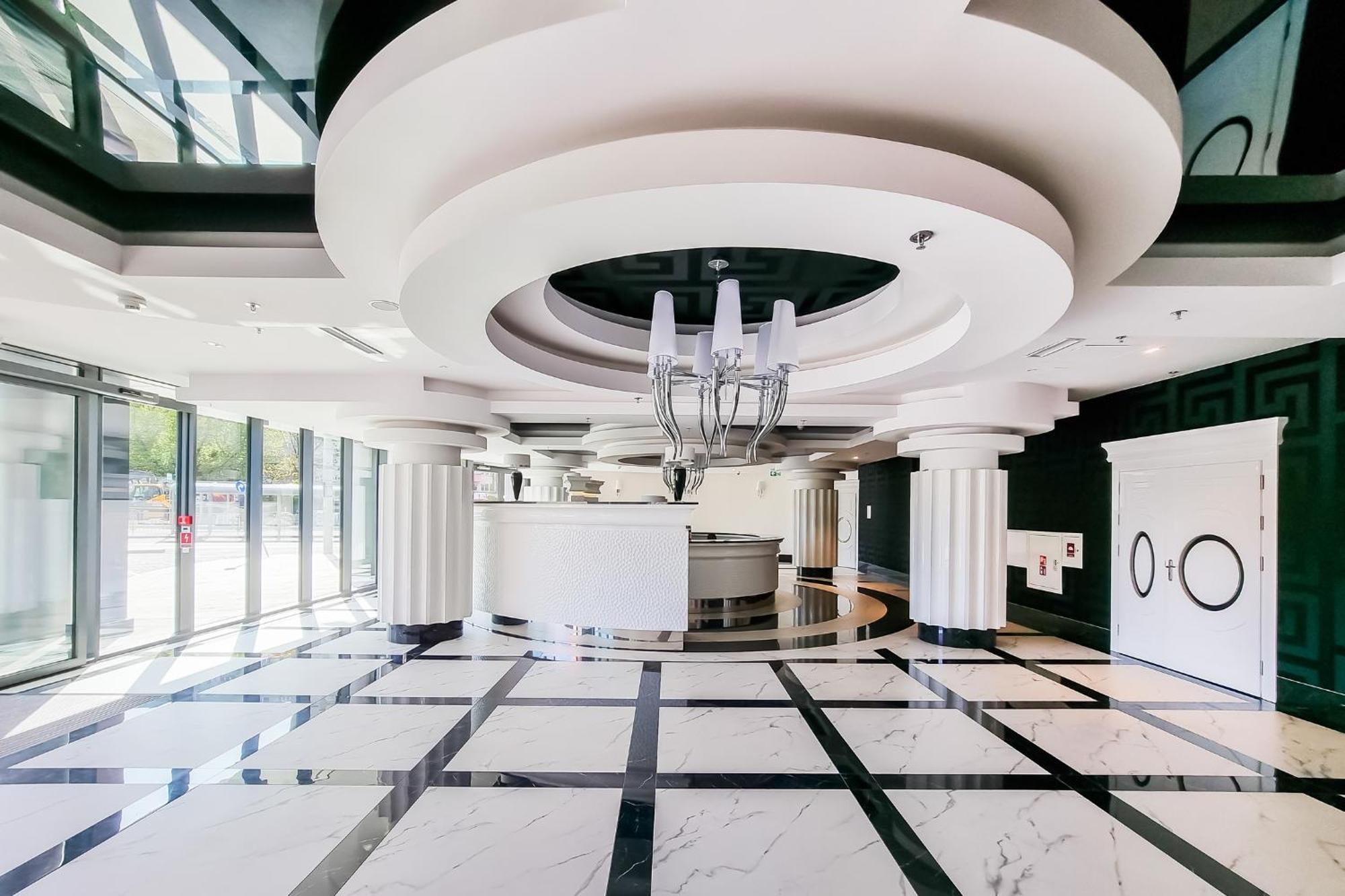 Apartment Hanza Tower No. 533 - 5th Floor, Balcony, Swimming Pool