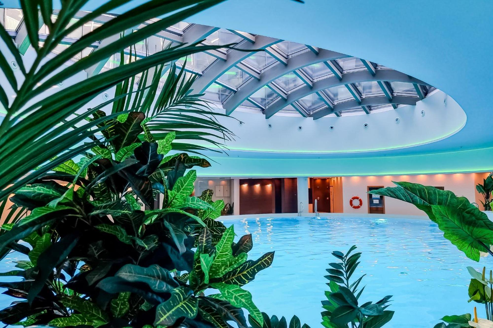 Hanza Tower No. 533 - 5th Floor, Balcony, Swimming Pool Stettin